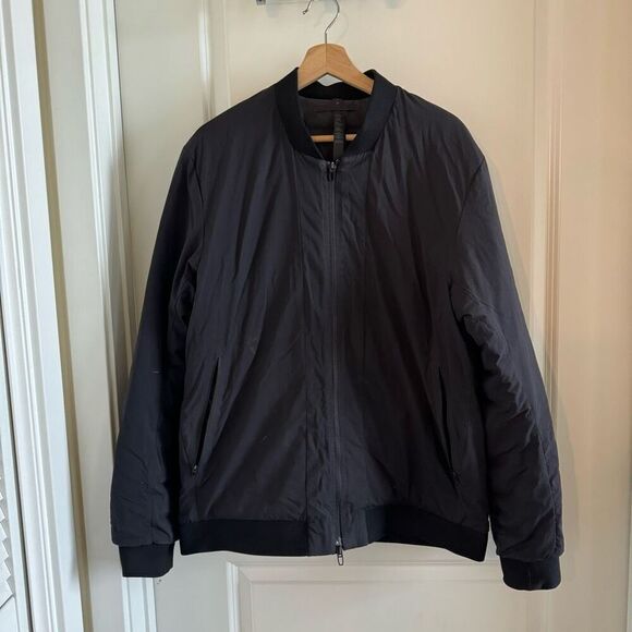 Lululemon Intermission Bomber Black - Picture 5 of 14